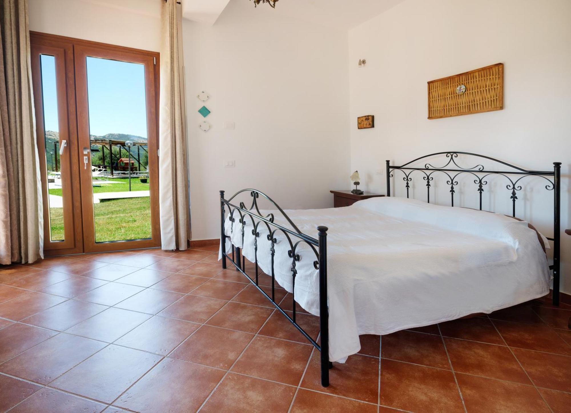 L' Aia Resort Trentinara Εξωτερικό φωτογραφία